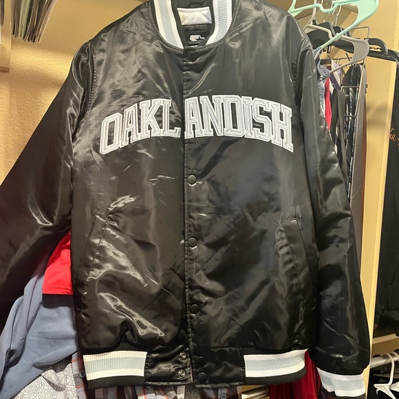 Oaklandish Starter Jacket in Raiders colorway - Picture 1 of 5